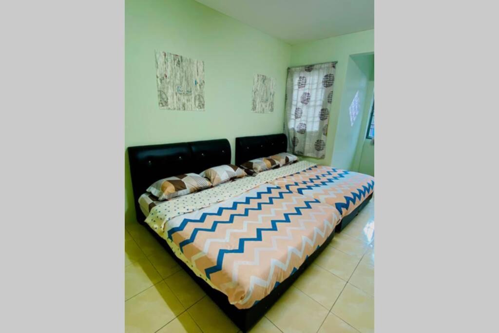 Lily Vacation Home At Cameron Highlands - 12 Pax,Free Wifi W Carporch 타나라타 외부 사진